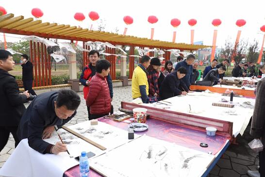 漢川首屆河蟹豐收節(jié) 以蟹為媒，繪就農(nóng)旅融合新畫卷